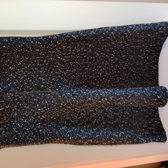 Max Studio Black Sleeveless Sheath Dress for Work - Picture 7 of 7